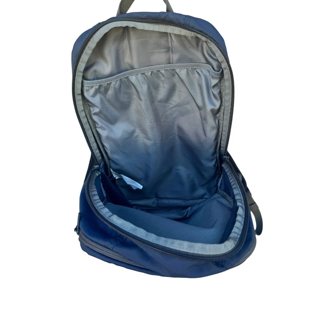 Timbuk2 brand model